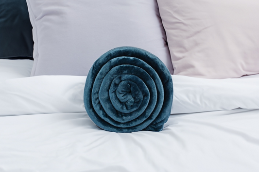 FLEECE SELF PLANE BLANKET 0011