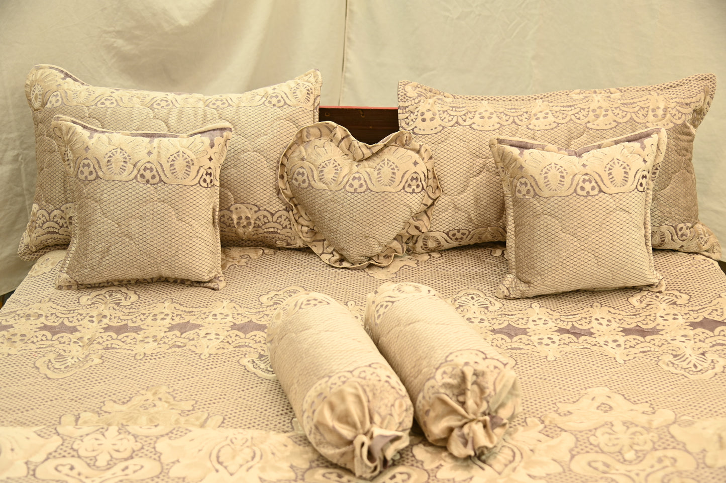 Plachi Velvet Bridal Set 001