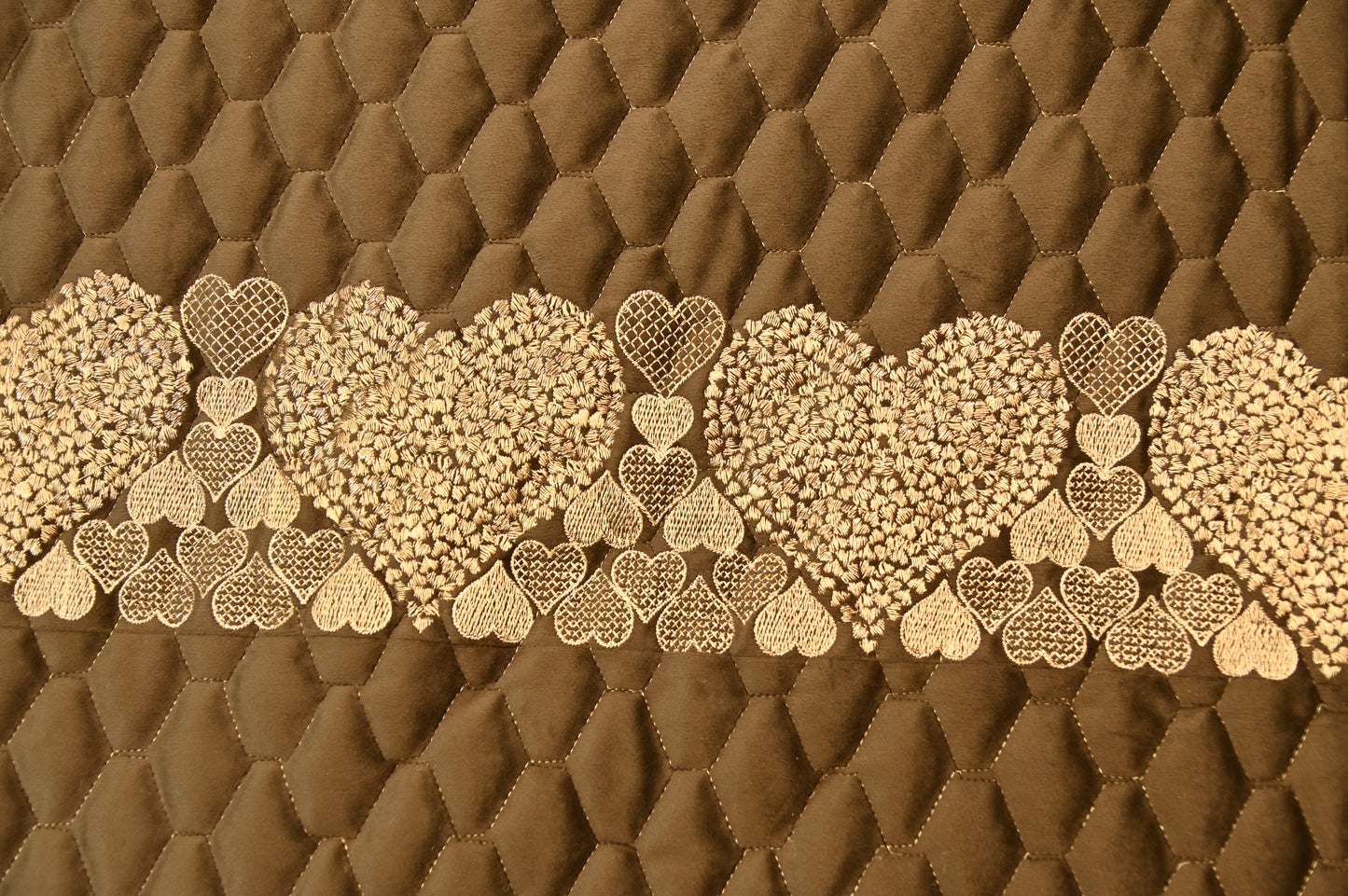 Velvet Bedspread 009