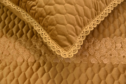 Velvet Bedspread 0011