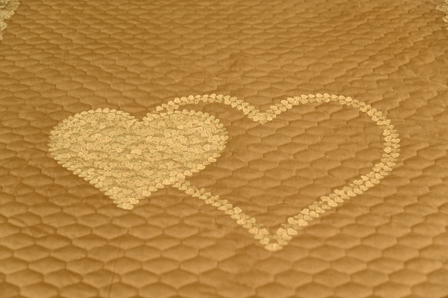 Velvet Bedspread 0012