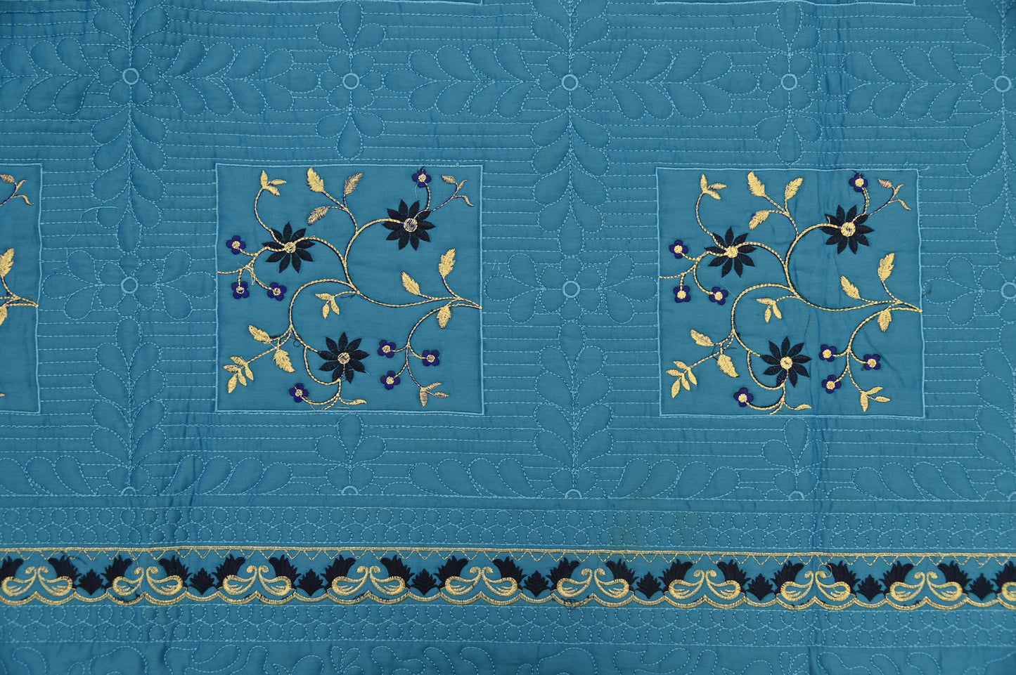 Cotton Satin Bedspread Sc 008