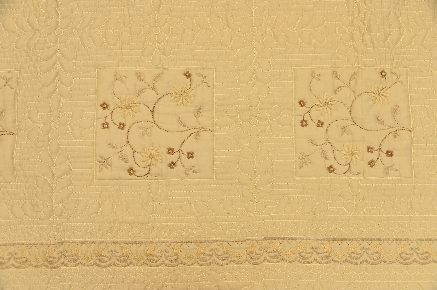 Cotton Satin Bedspread Sc 0011