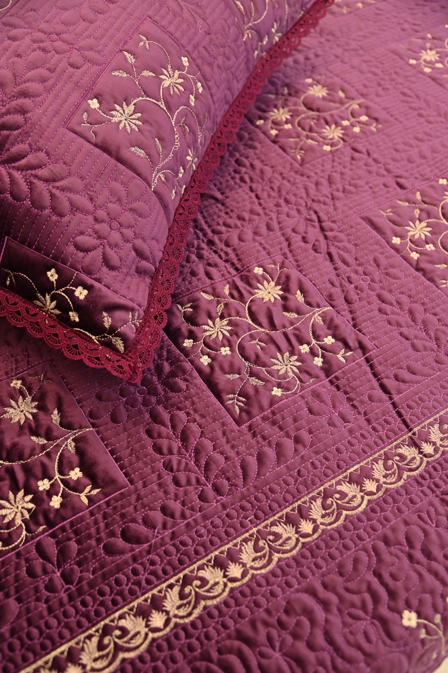 Velvet Bedspread 002