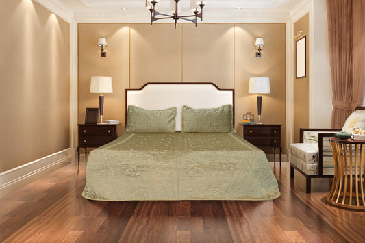 Velvet Bedspread 0013