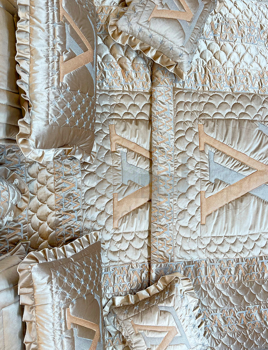 LV Gold Color