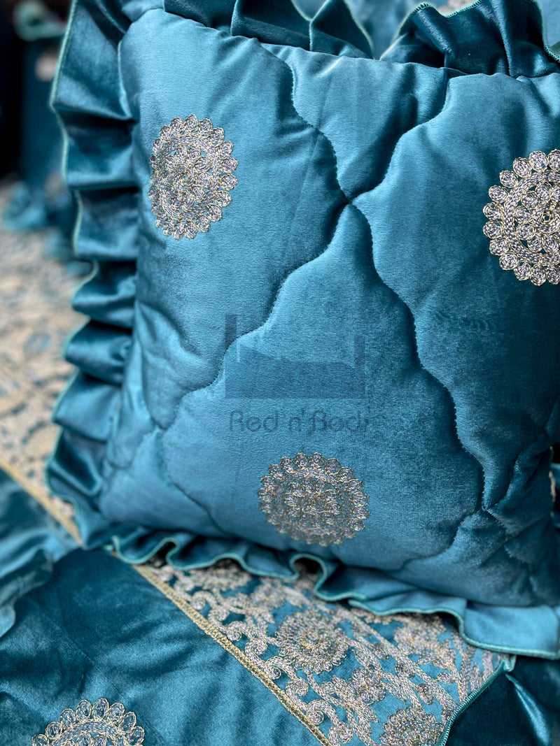 Malai Velvet Embroidered Frill Bridal Set - 001