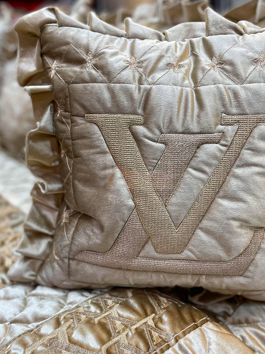 LV COFFE COLOR EMB