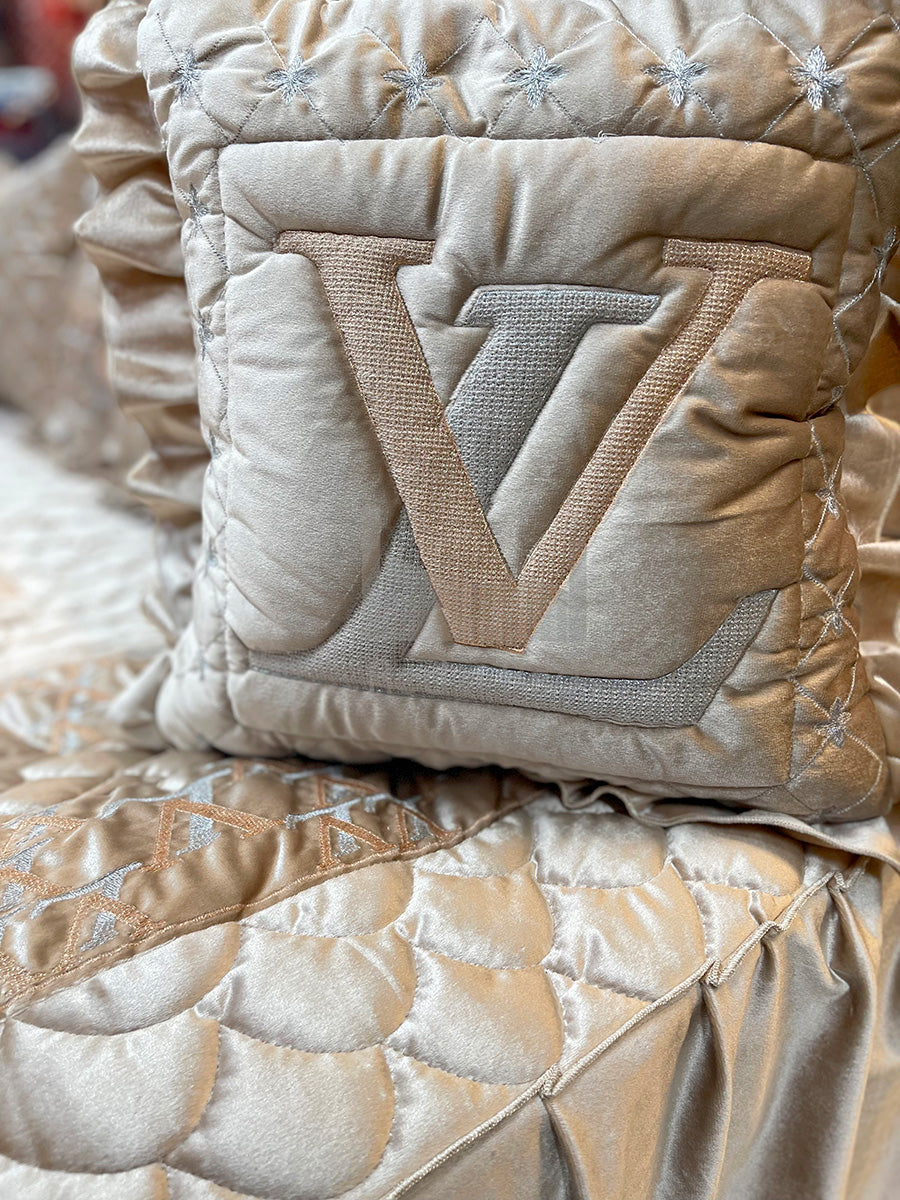 LV Gold Color