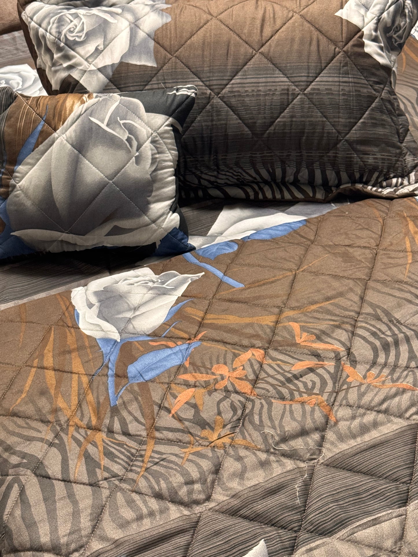 Midnight White Rose - Pure Nest 6 in 1