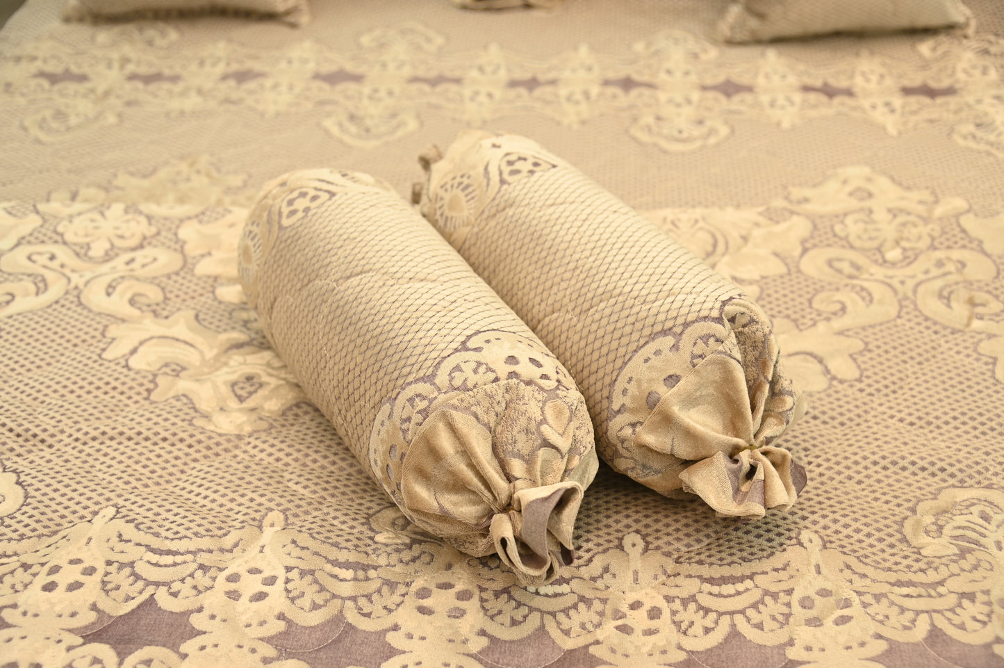 Plachi Velvet Bridal Set 001
