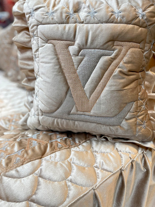LV Gold Color